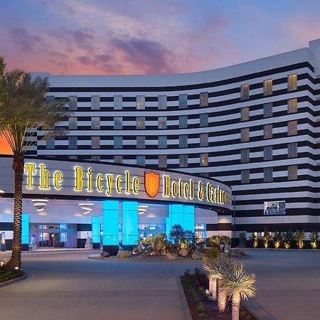 Parkwest Bicycle Casino Bell Gardens Exterior foto