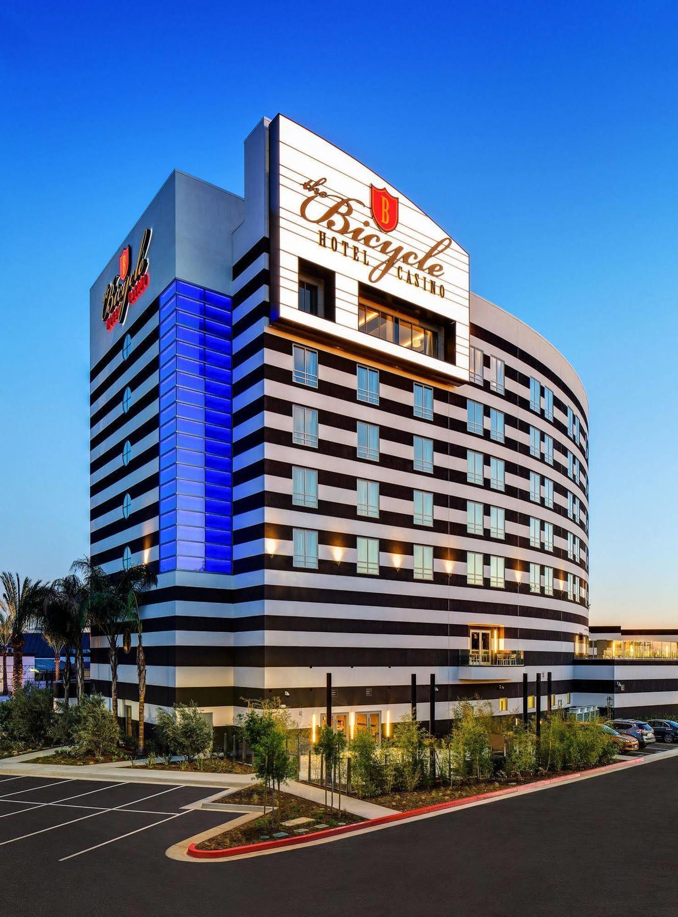 Parkwest Bicycle Casino Bell Gardens Exterior foto